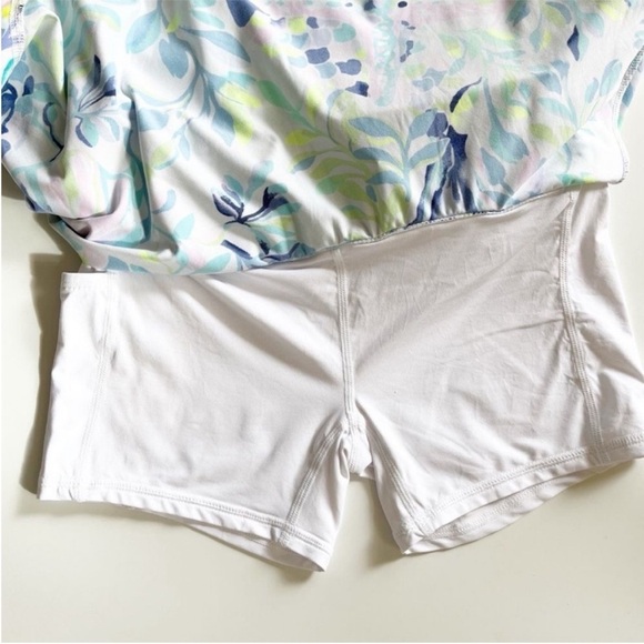 NWT Lilly Pulitzer Aila UPF 50+ Luxletic Skort Shell Beach Print Size XS - Picture 11 of 11